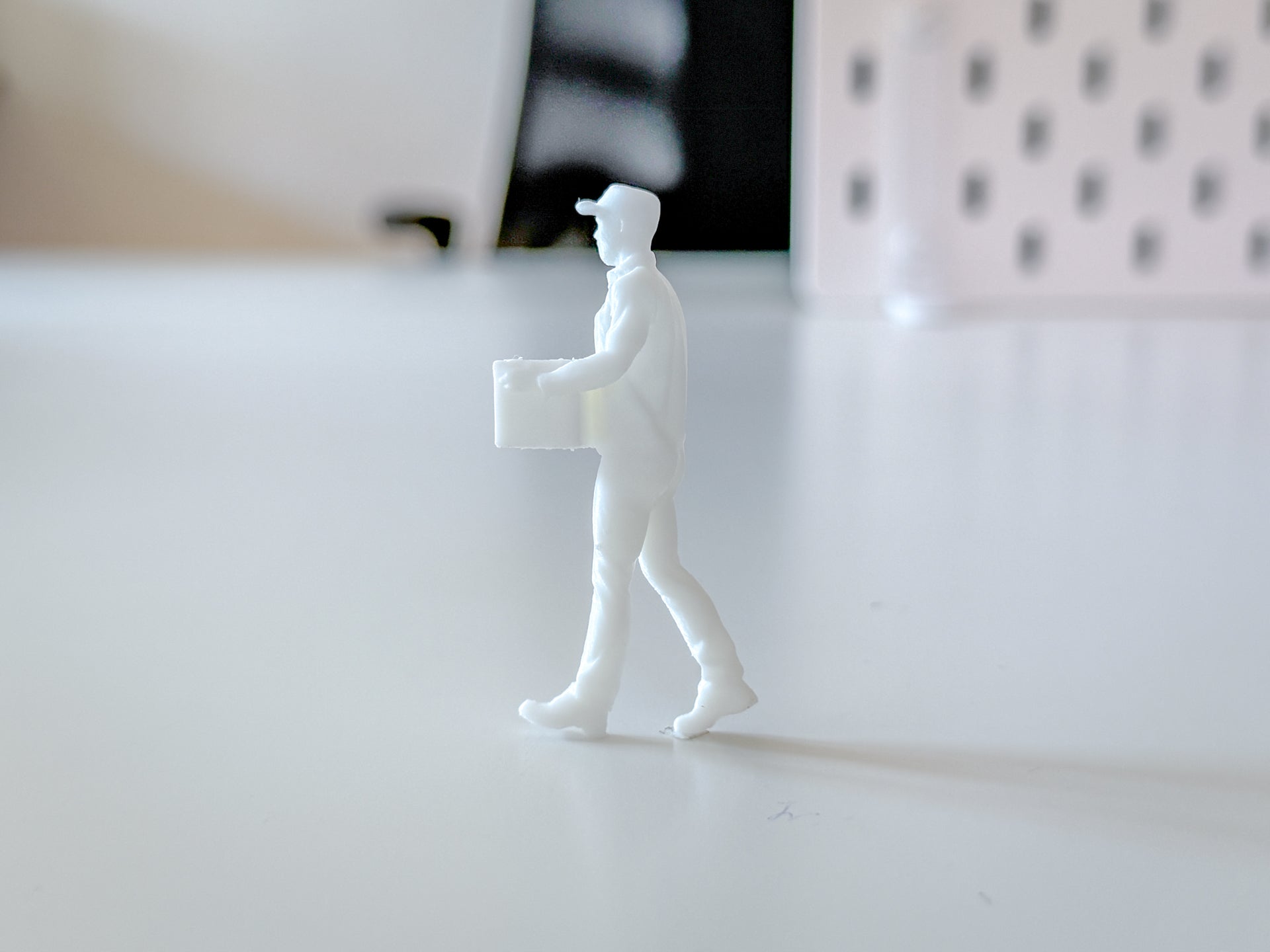 Miniature Delivery Man for your Diorama