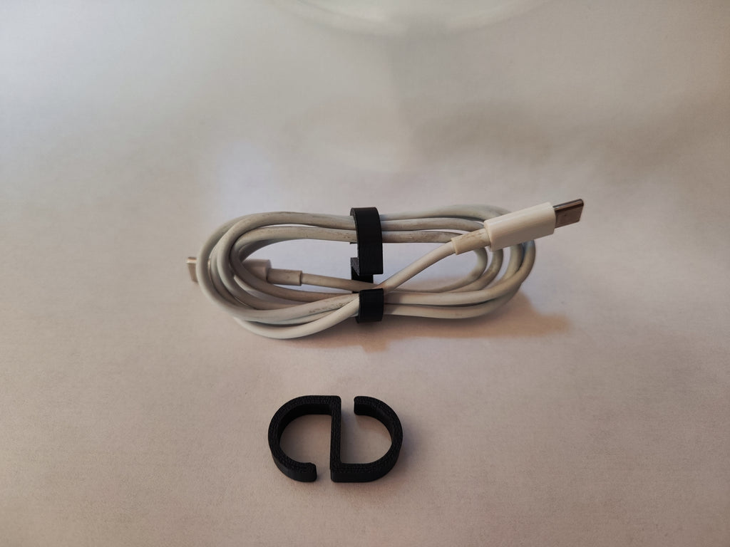 Snap Cable Clip Organizer (Tool-Free)