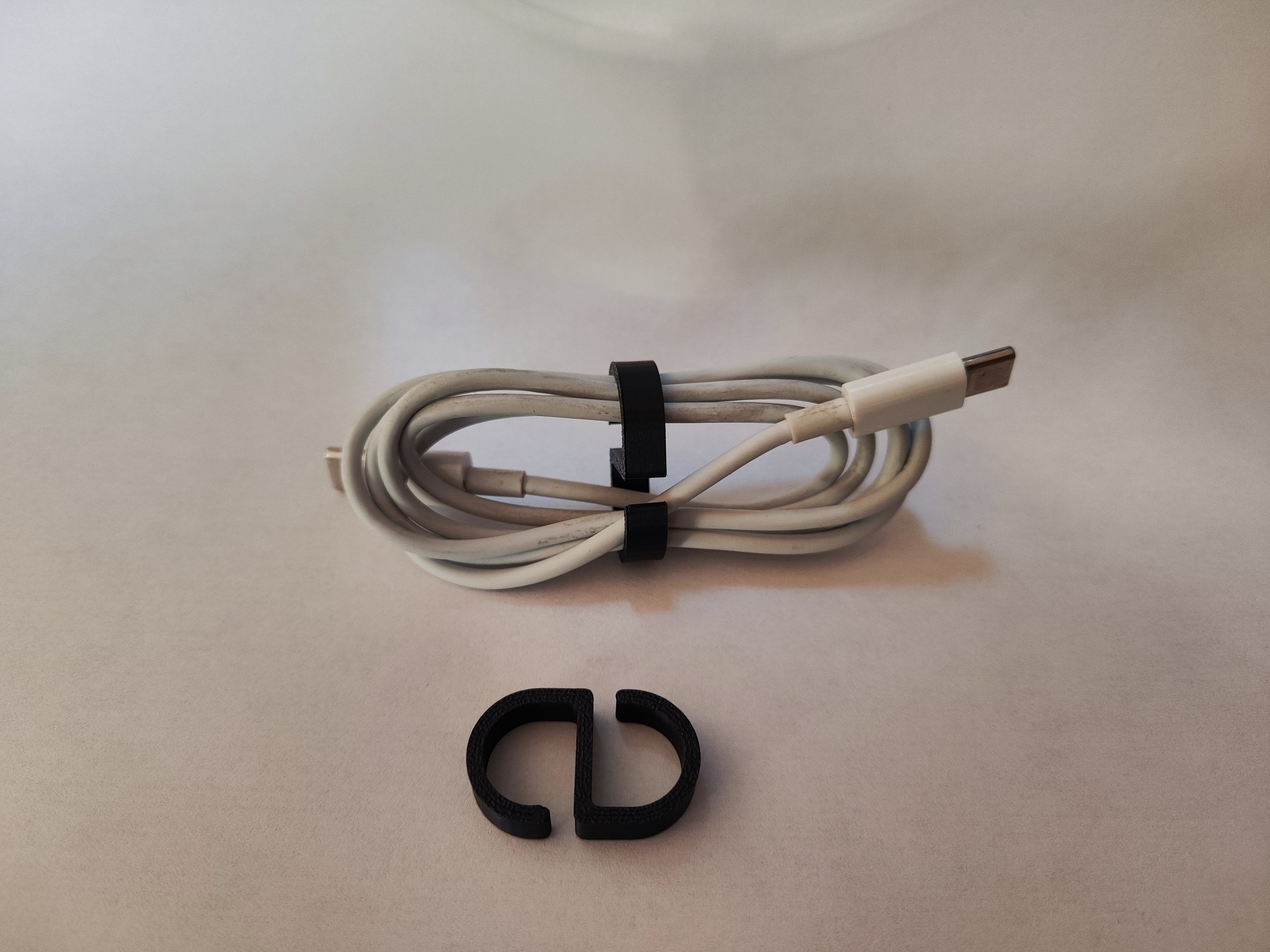 Snap Cable Clip Organizer (Tool-Free)