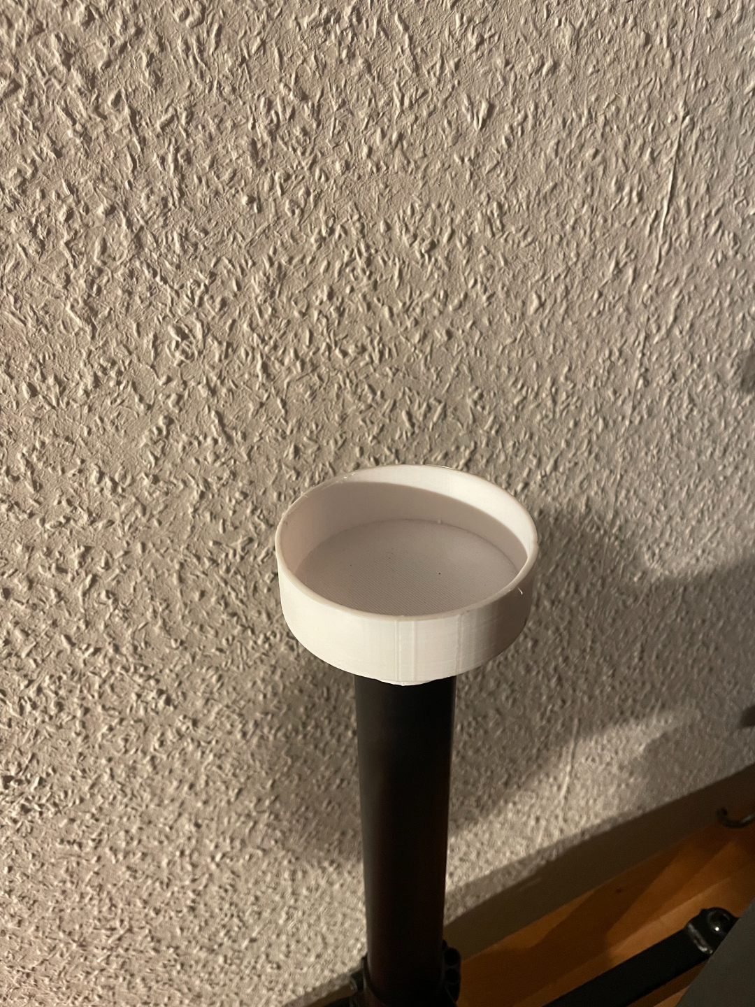 Plant adapter to monitorholder