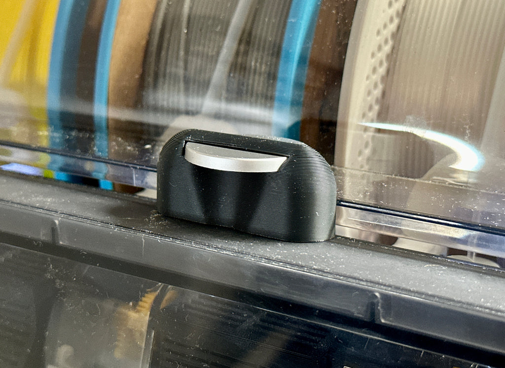 AMS Lid Grip and Riser v2
