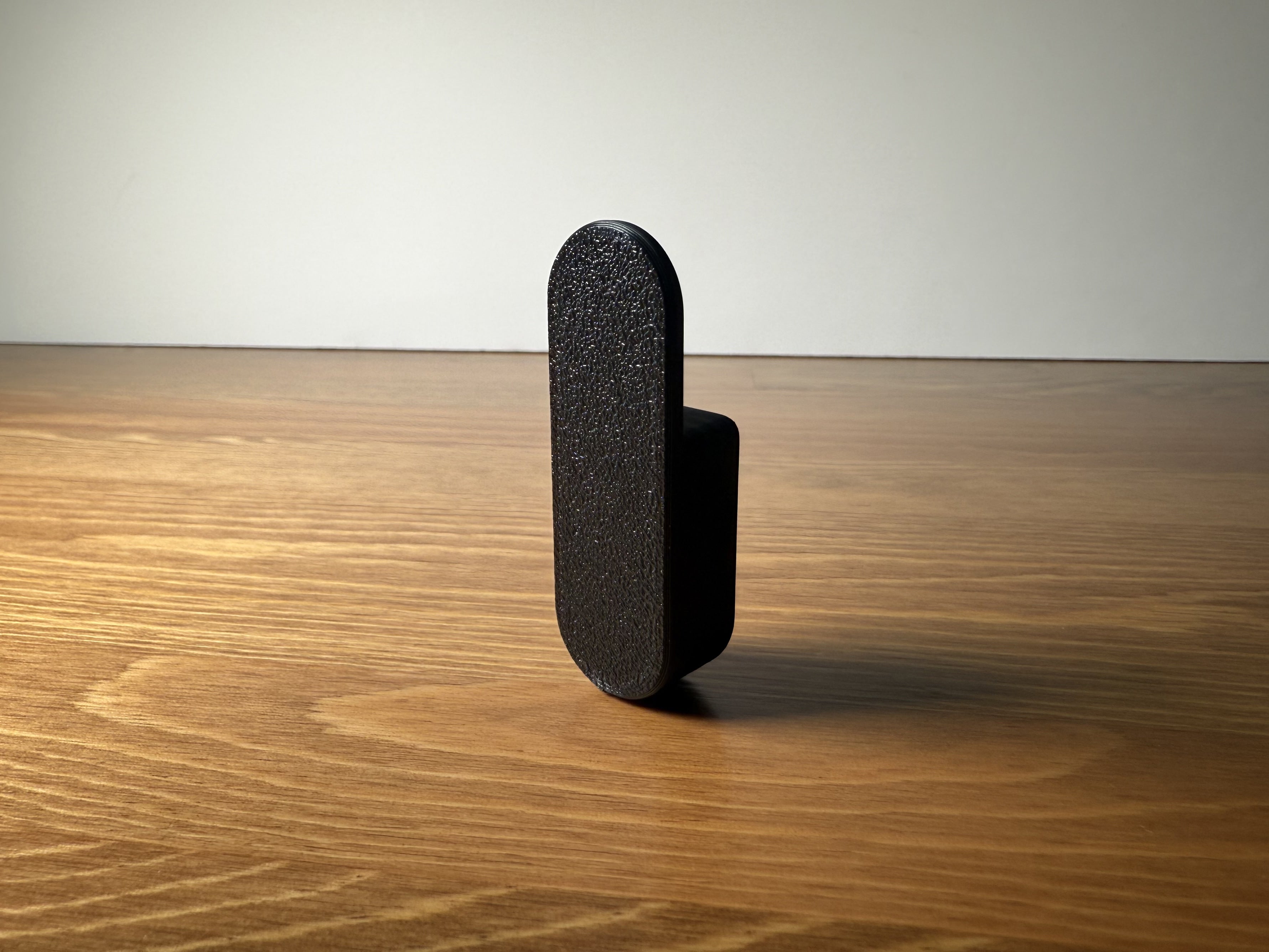 Minimalist & Modern Towel Hanger (No Screws)