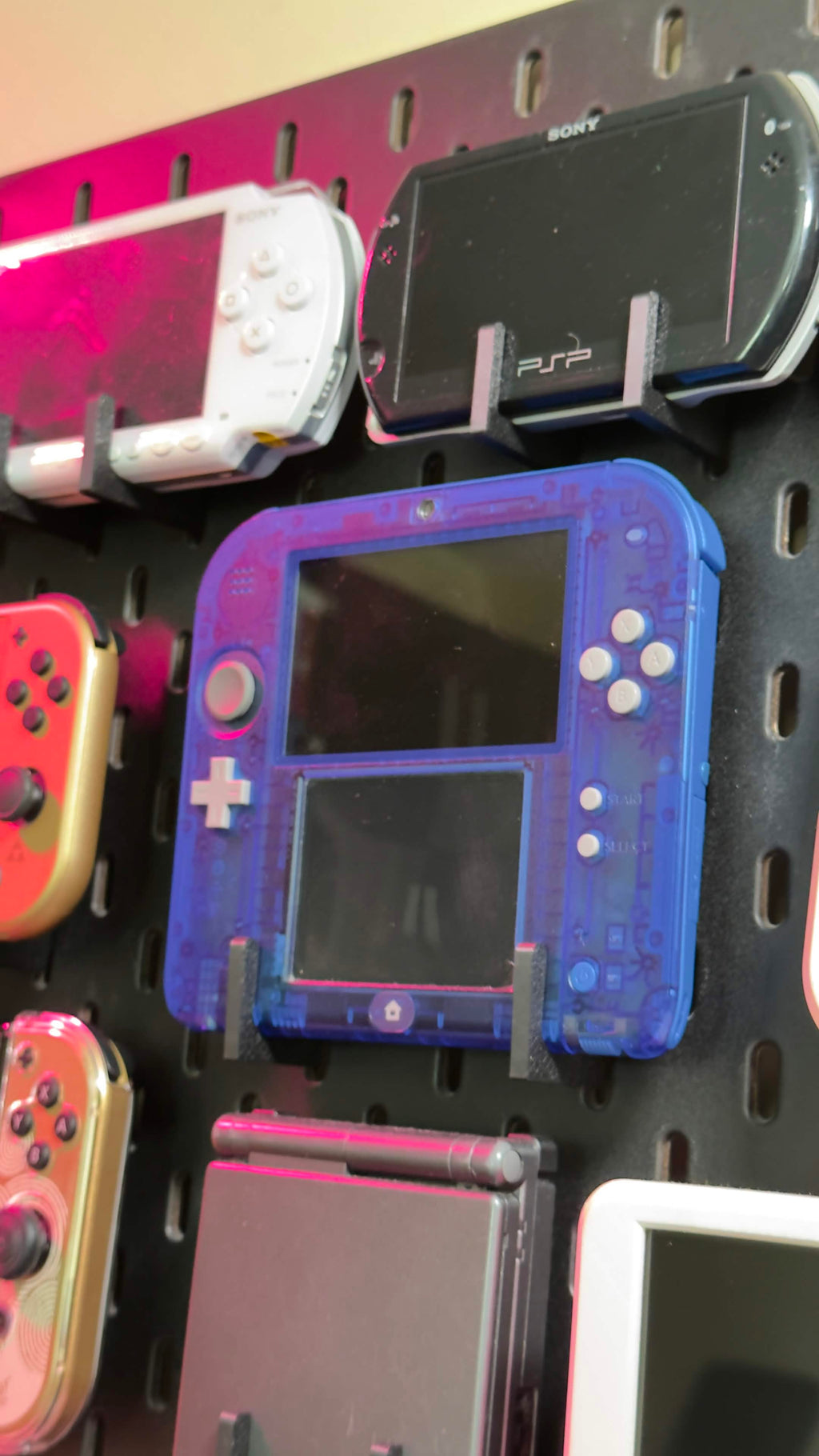 Nintendo 2DS Display Stand, IKEA SKÅDIS Mount