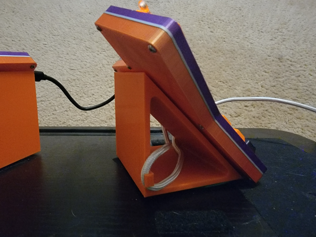 Split Keyboard Tent
