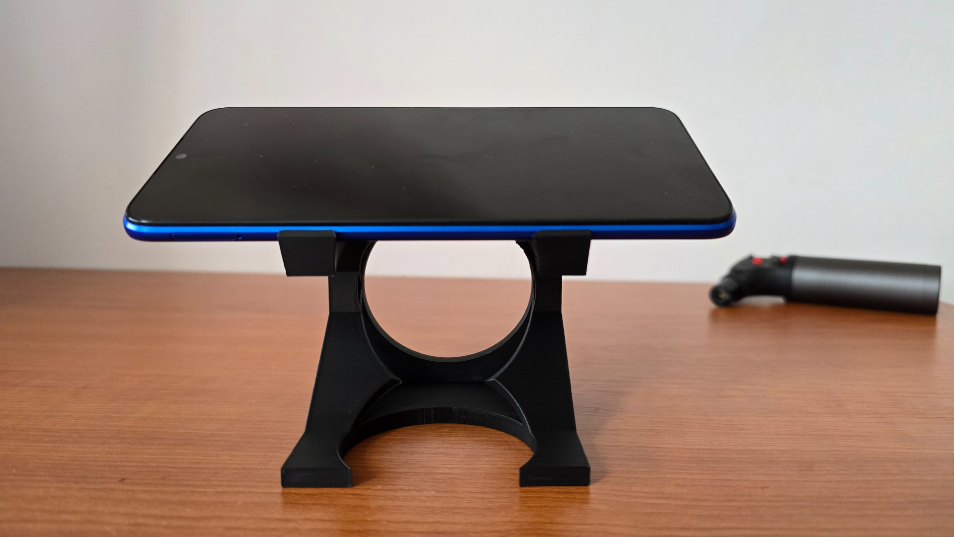 Phone/Tablet Stand