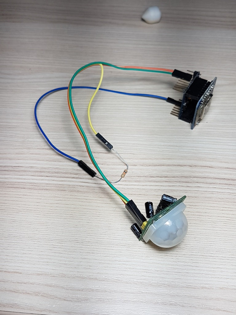 case for wemos d1 with power shield and pir sensor