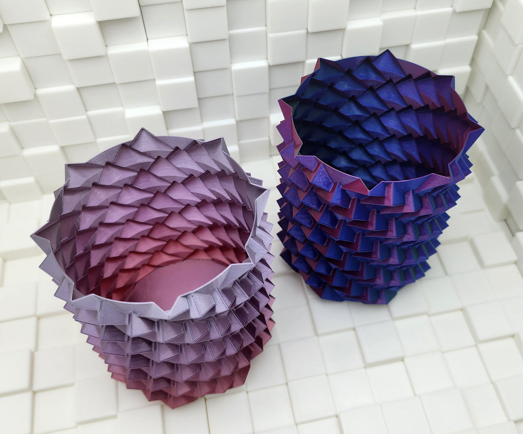 Dragon Tail Spiral Vase