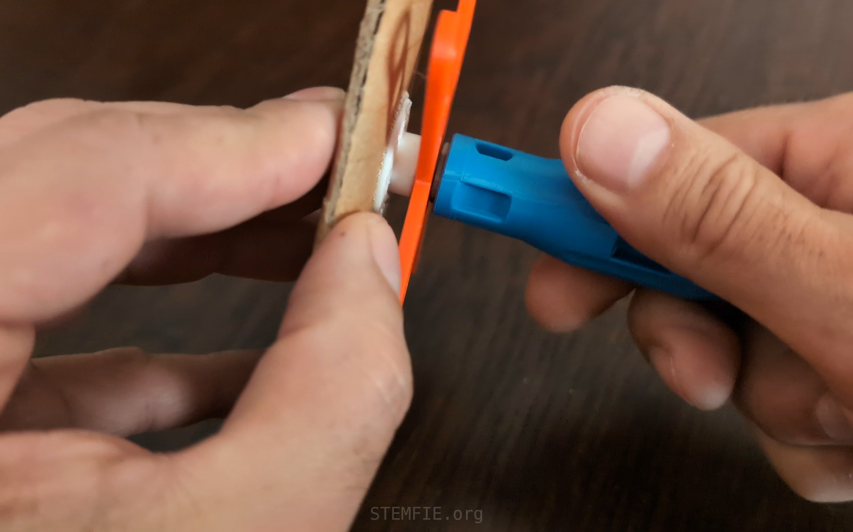 STEMFIE Fasteners - Nut RH ADHM FLN