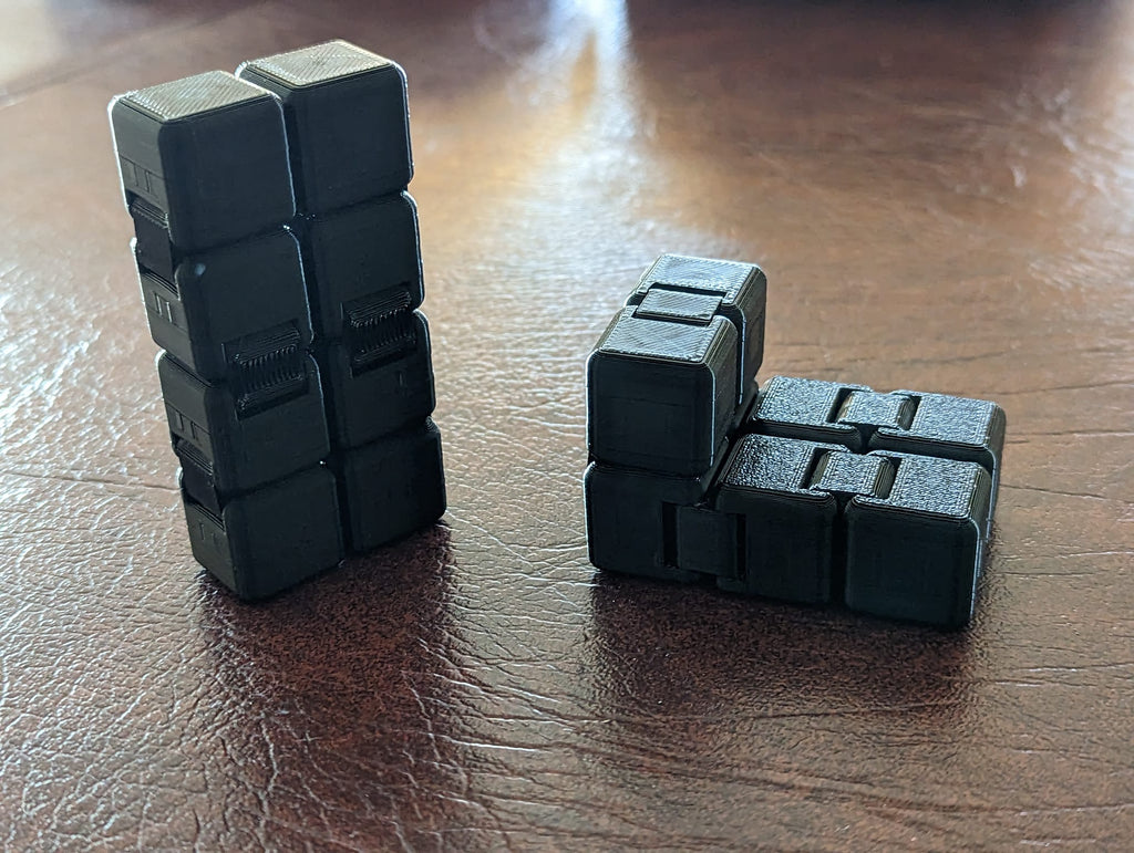 Magnetic fidget infinity cube