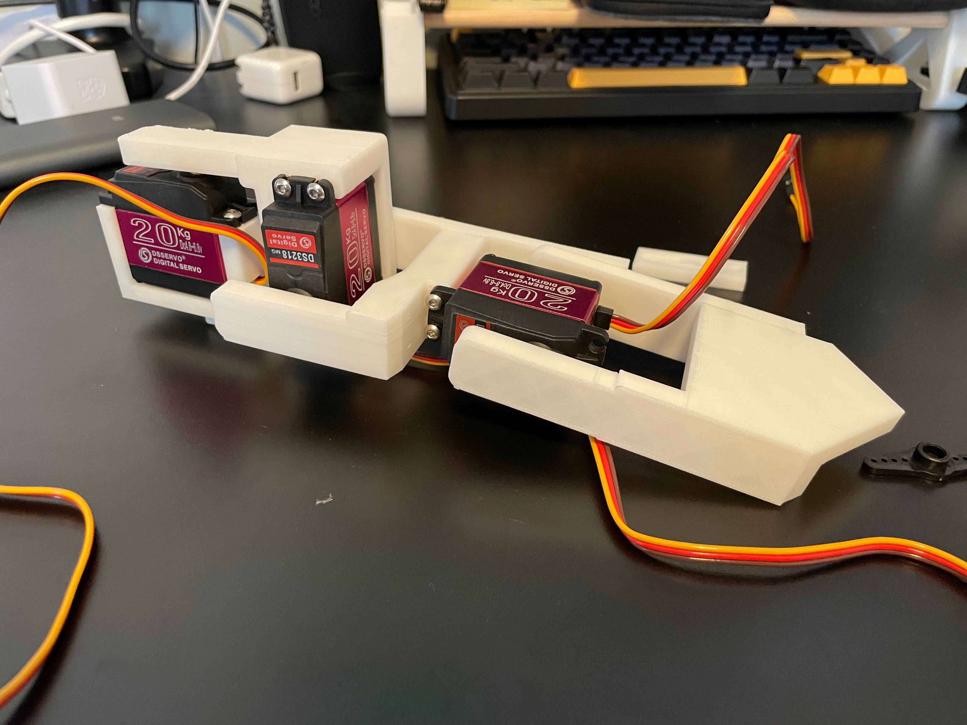 Servo Horn Holder