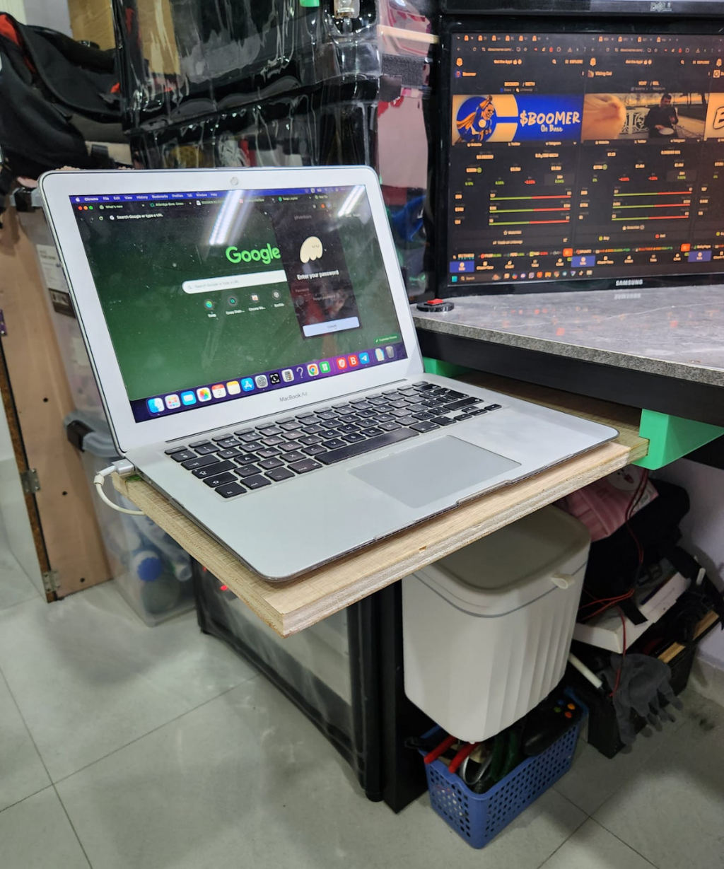 Pull Out Table Drawer For Macbook & Laptop