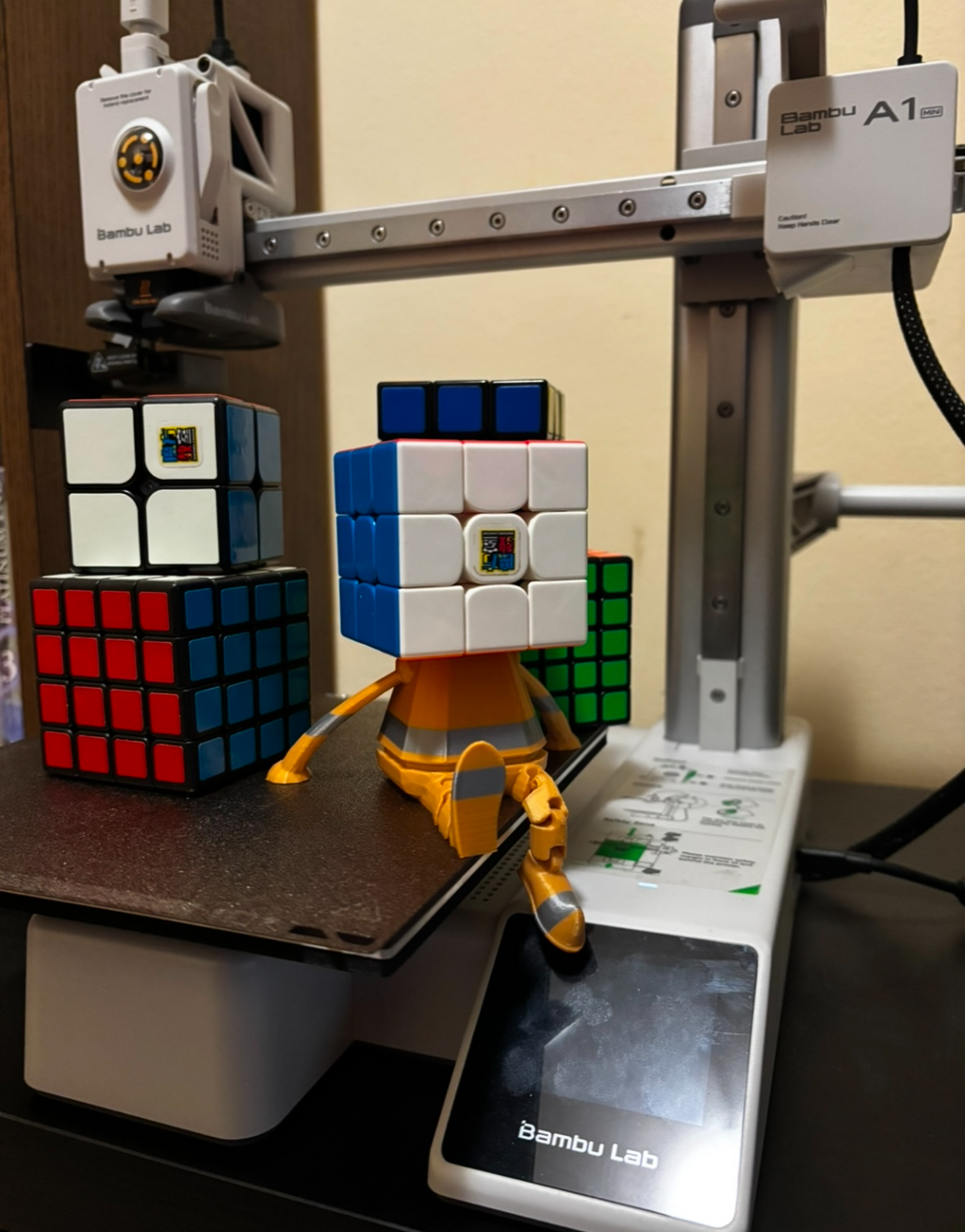 RUBIK STAND CUBE - CUBE STAND