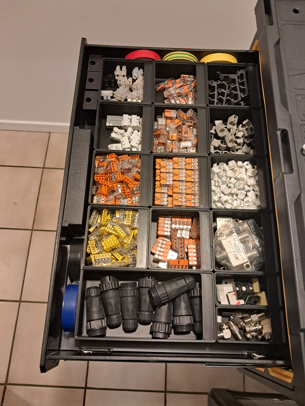 Gridfinity Base for Dewalt Toughsystem 2.0 Drawer
