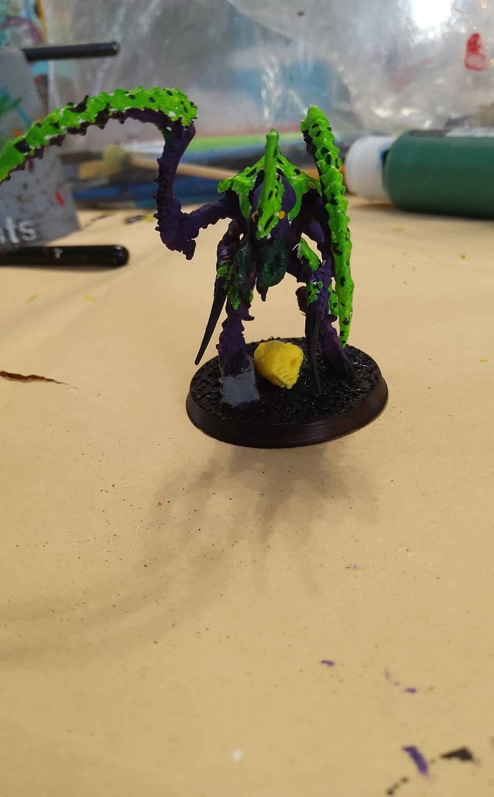 Warhammer40k marine helmet for miniature bases
