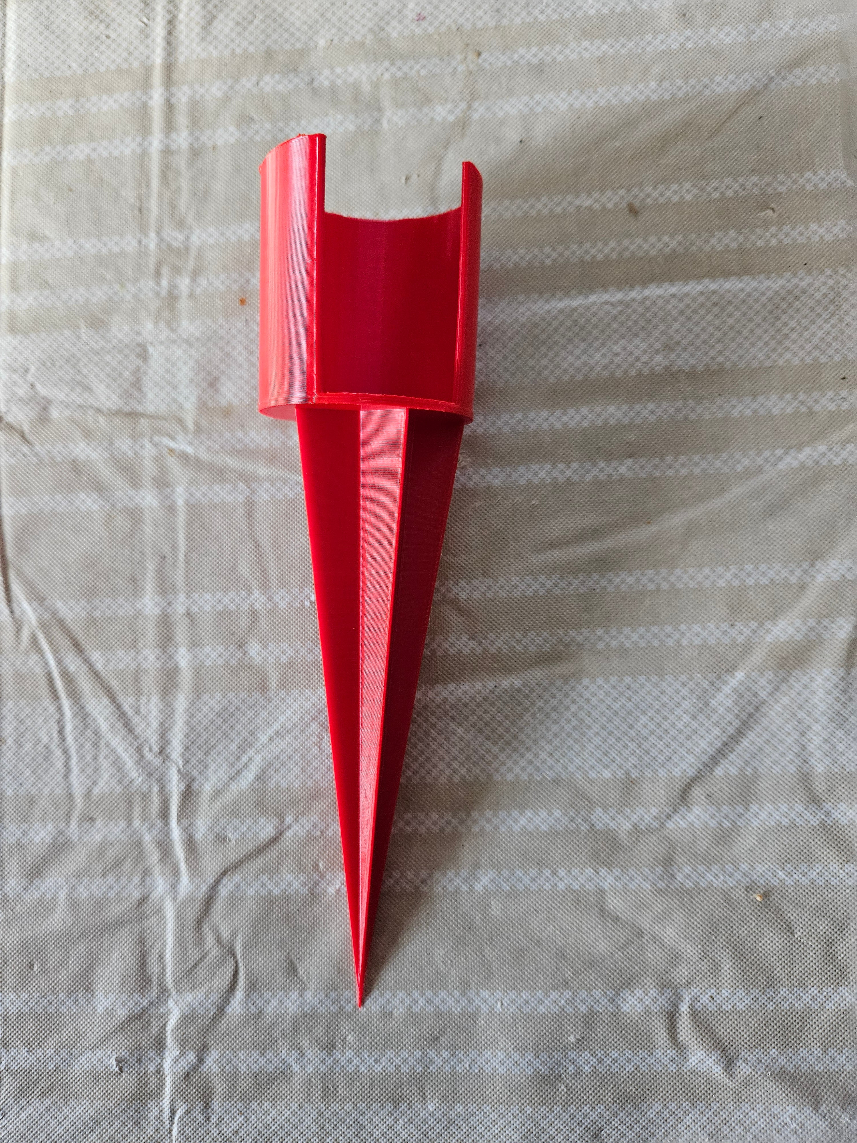 Rain gauge holder