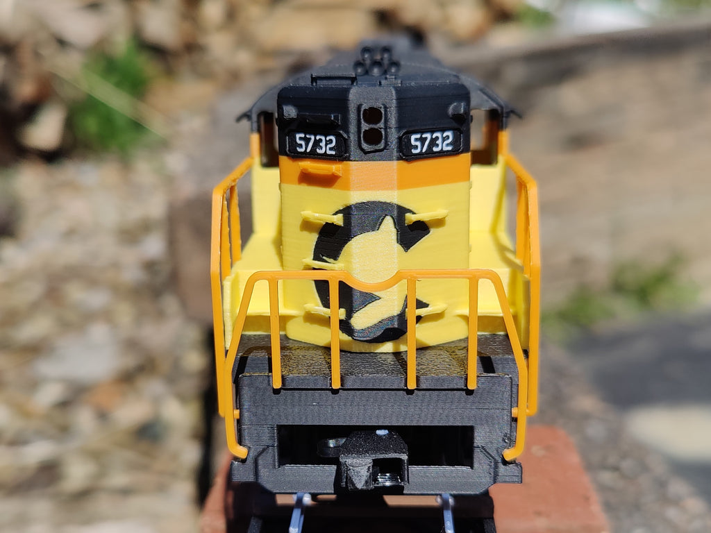 GP7 Locomotive Body - AMS Chessie Livery