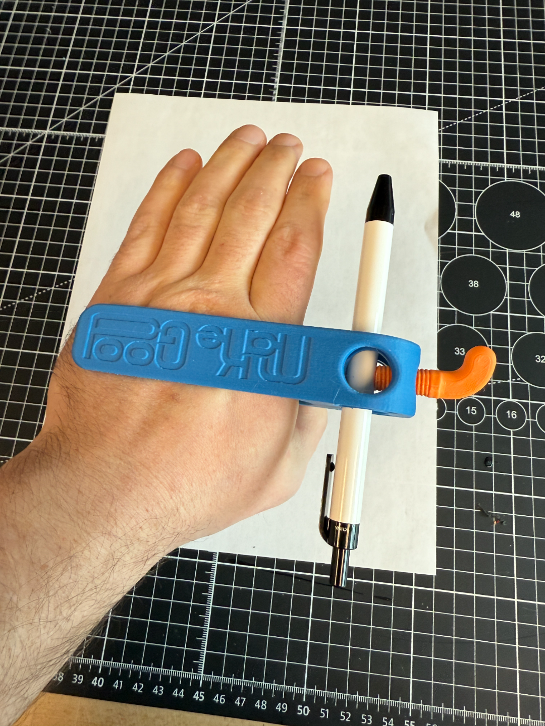MakeGood Palm Pen - Small - Writing Device