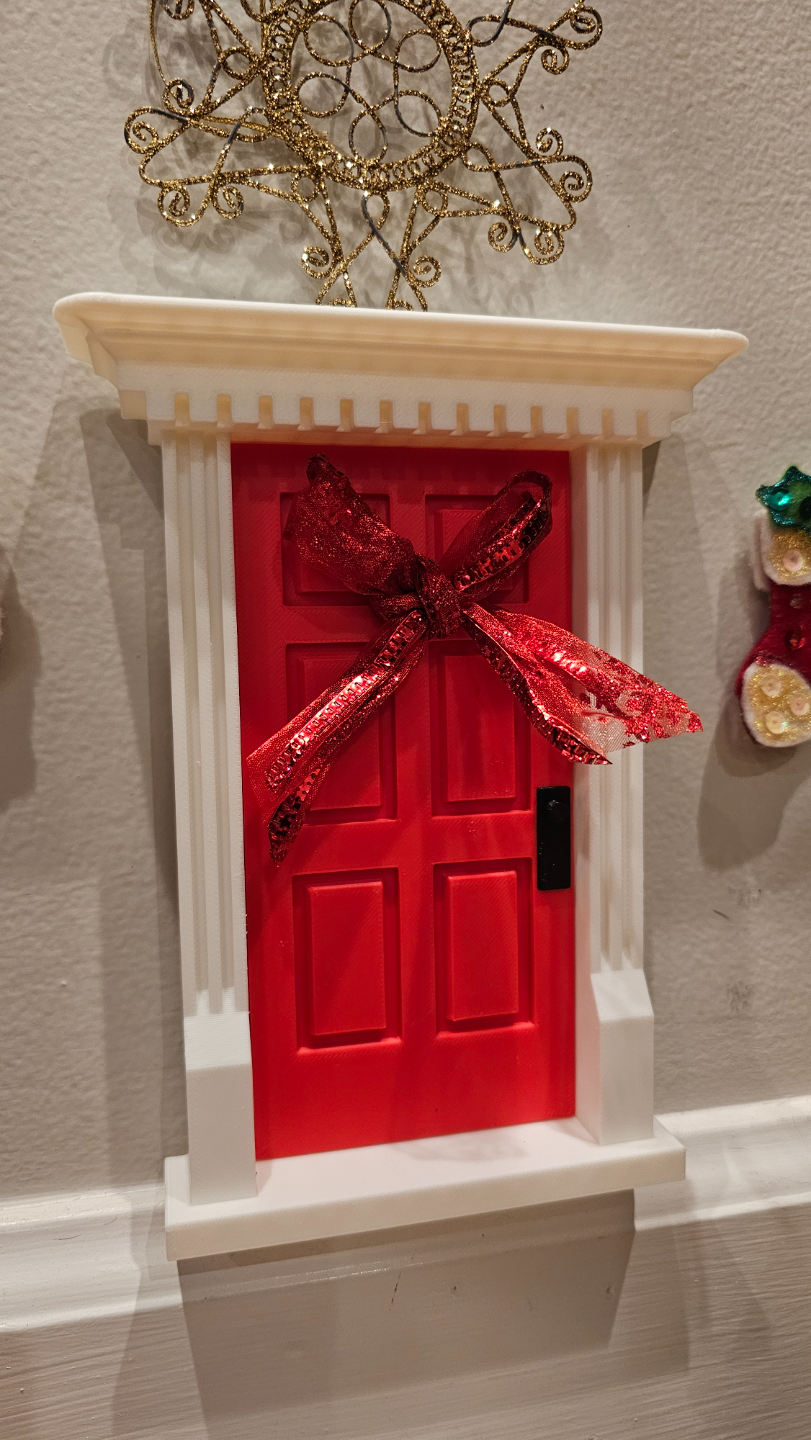 Elf on The Shelf Door