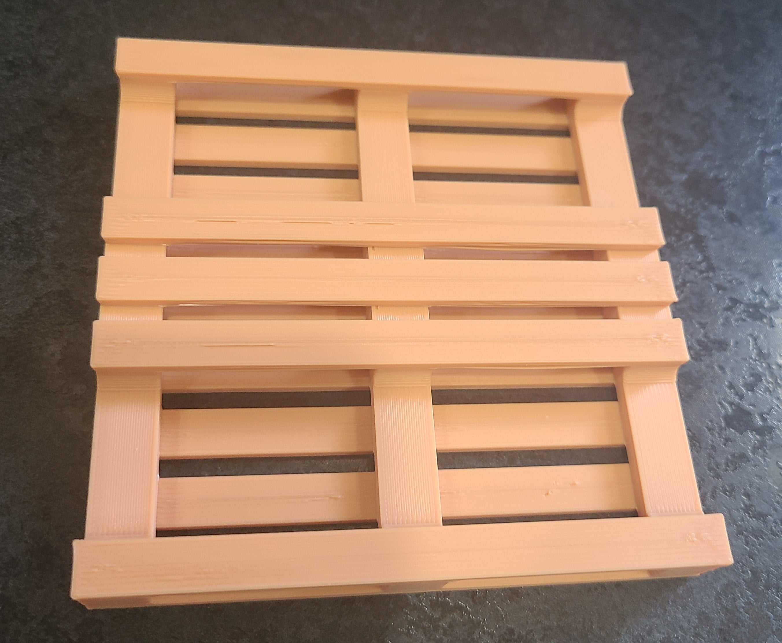 Pallet Coasters with Stand
