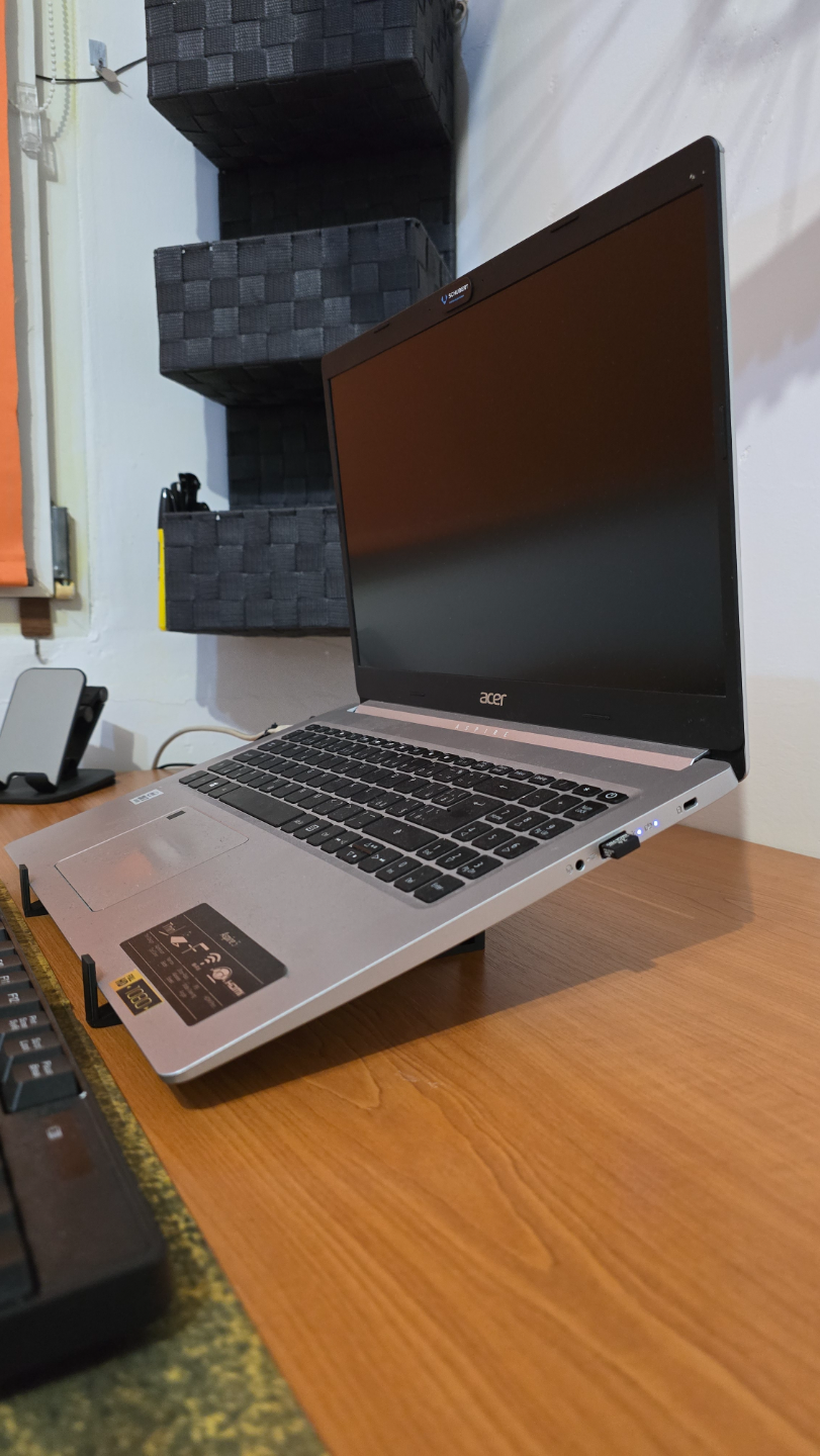 Laptop Riser Stand