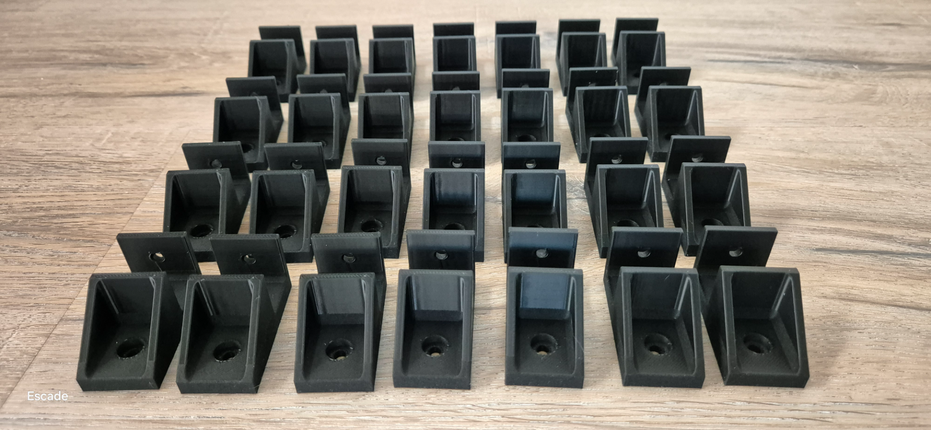 18 mm shelf bracket - Equerre étagère ep 18 mm