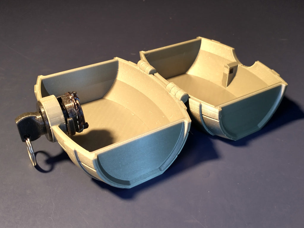 Barrel Chest with Re-Keyable Lock