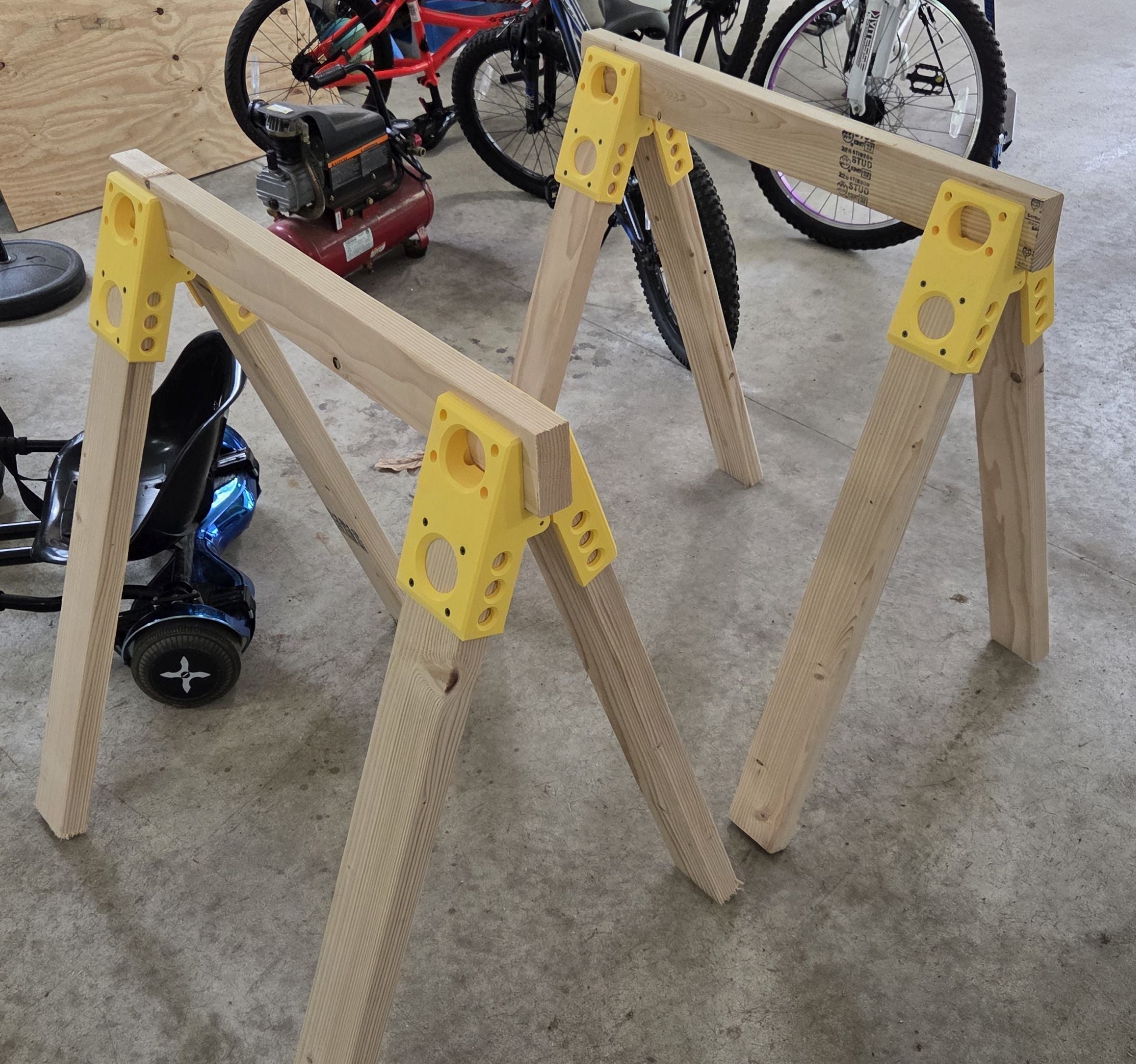 Saw Horse Folding Bracket