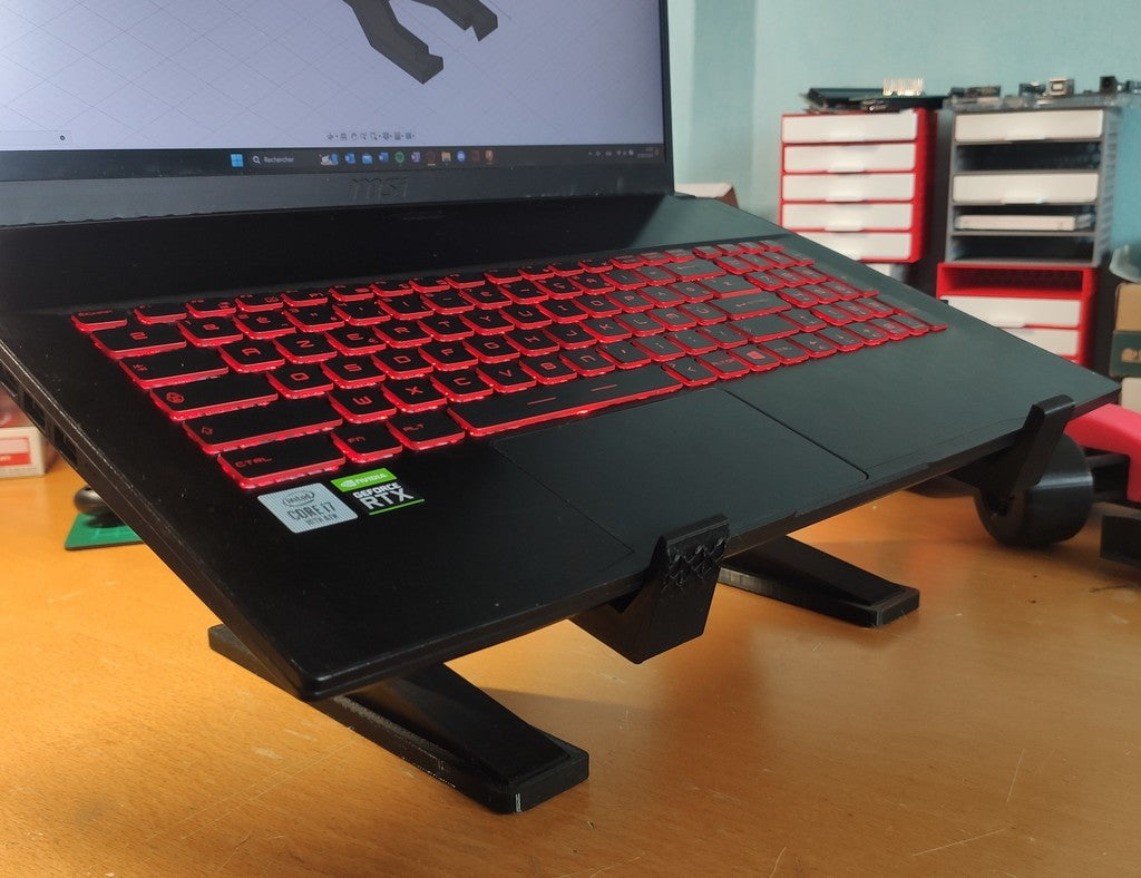 Laptop stand
