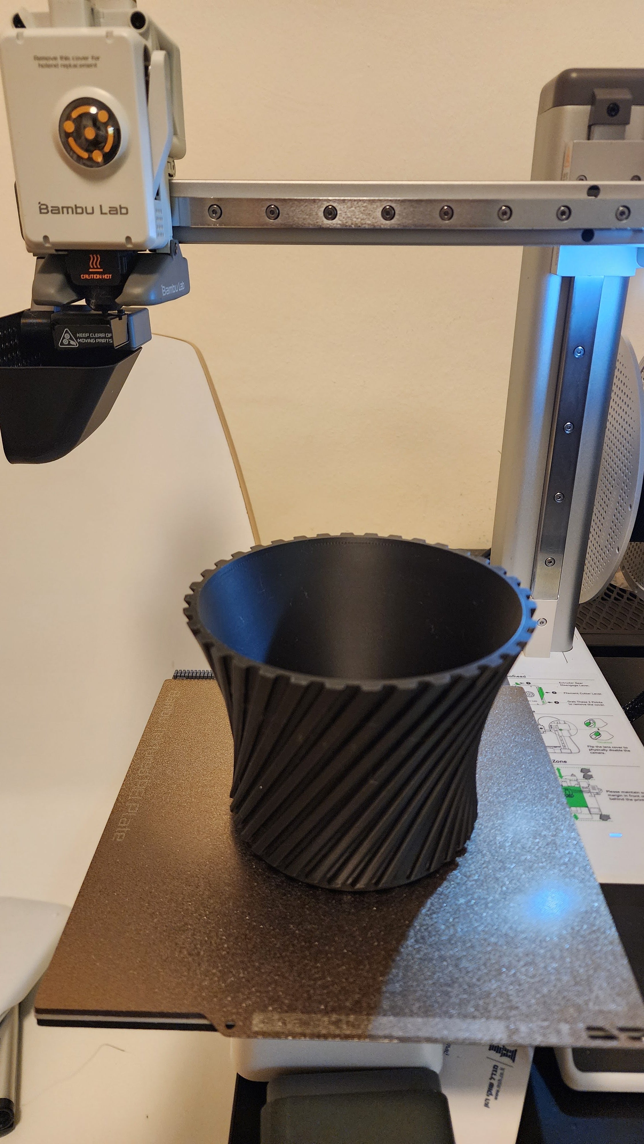 Twisted Plant Pot 1L