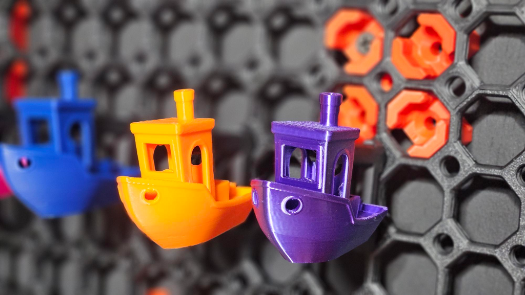 Multiboard Benchy Display Peg