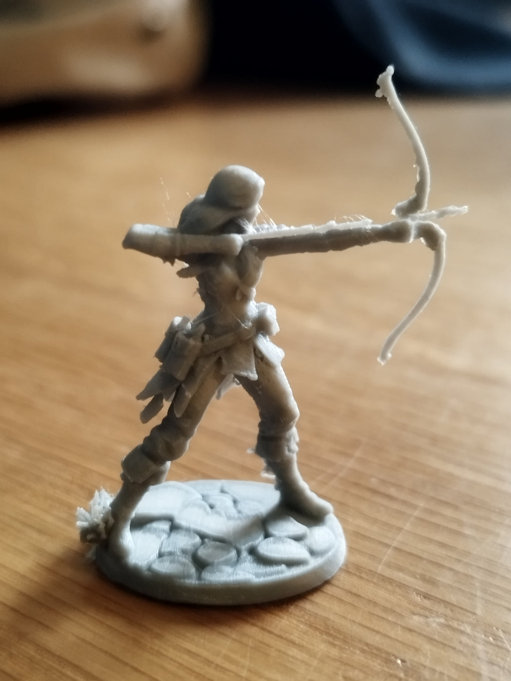 DnD Human Female Ranger 28mm