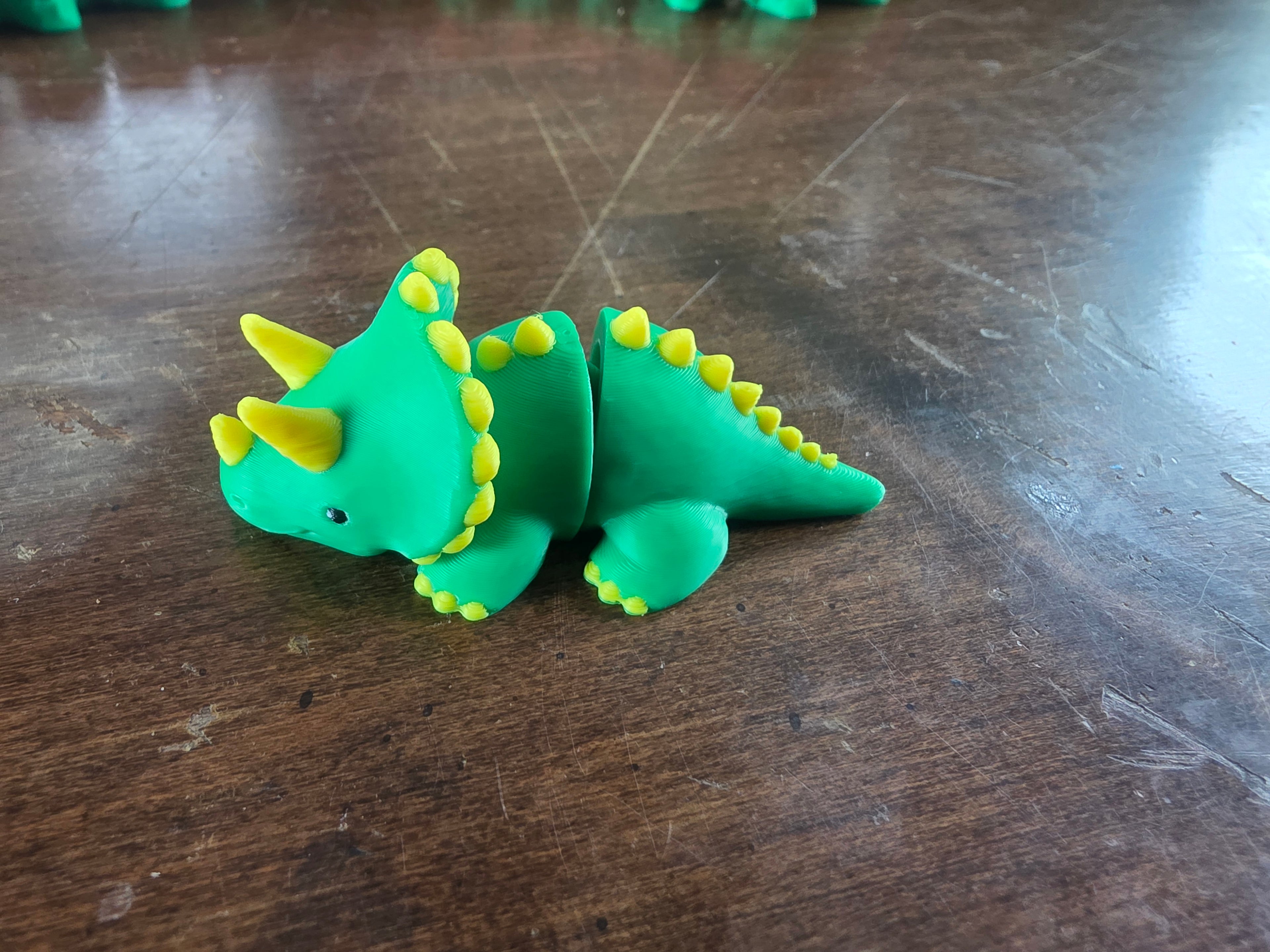 Triceratops mini Dino flexi articulated fidget toy