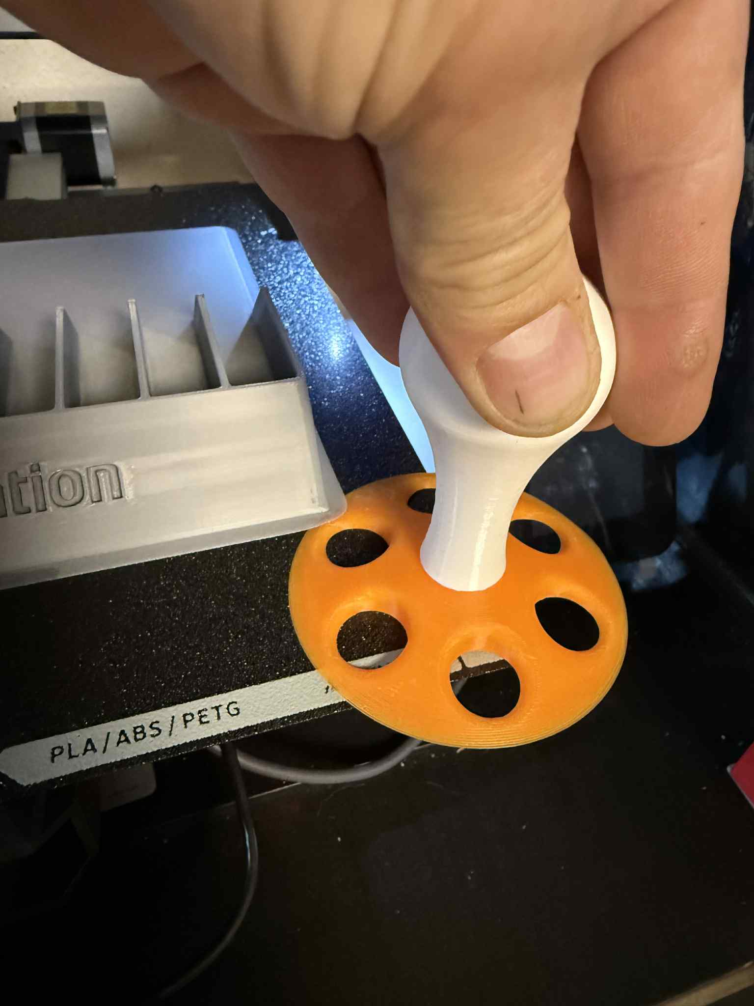 Bed scraper, spatula