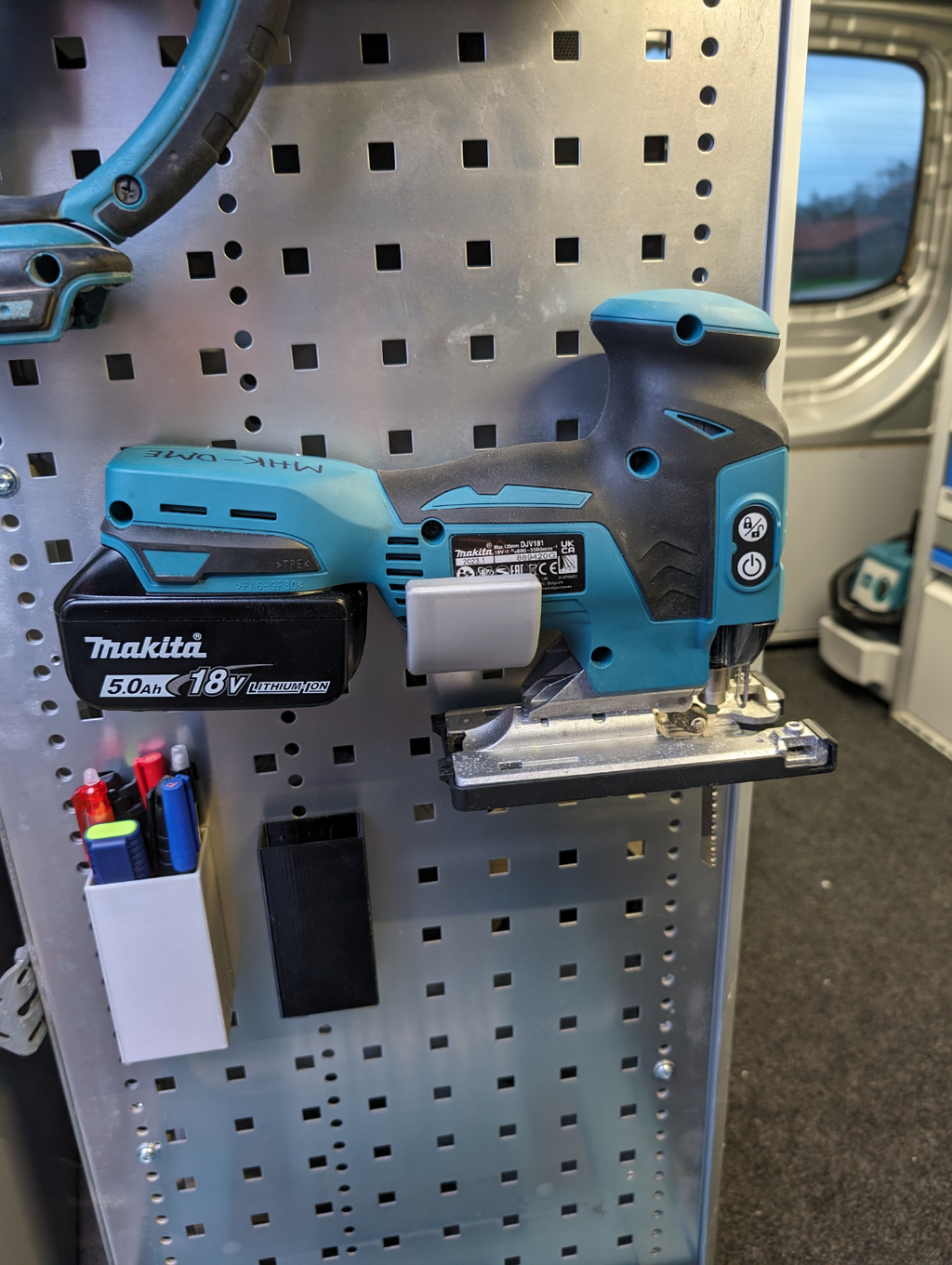 OBI Pegboard (10 mm) Makita Jigsaw Holder