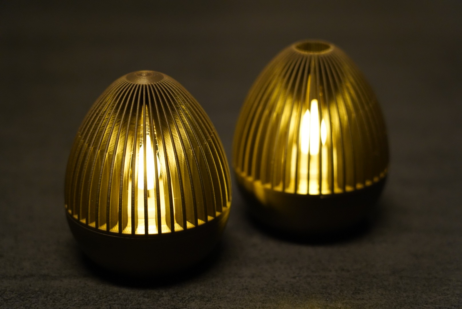 Elegant easter egg tea light