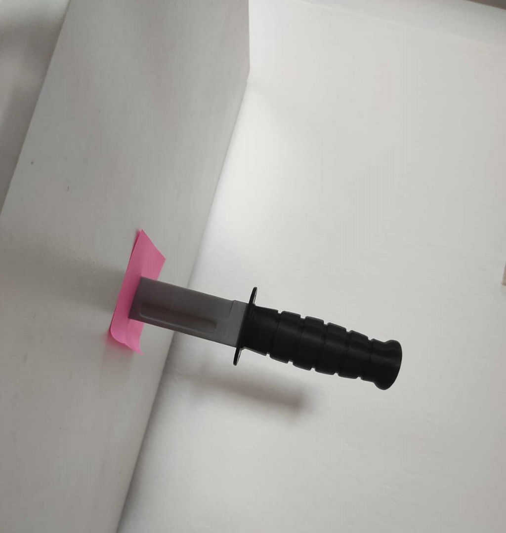 Knife Fridge magnet