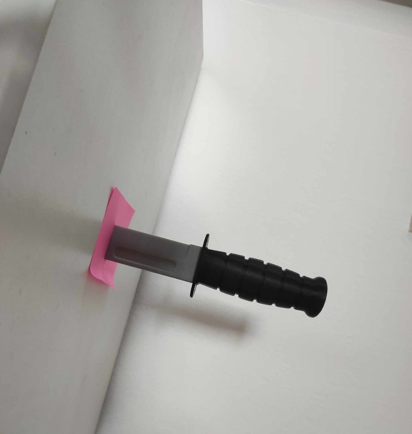 Knife Fridge magnet