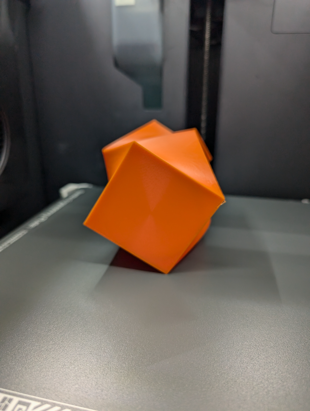 Square curvy vase/ pencil cup