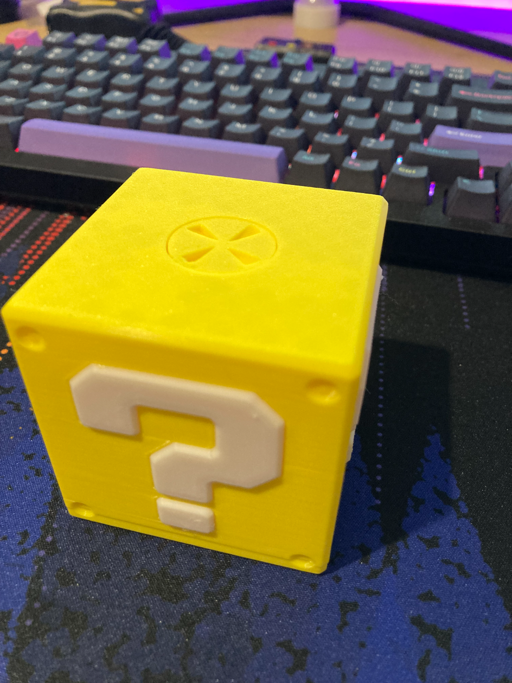 Item block bolt better top for game holder
