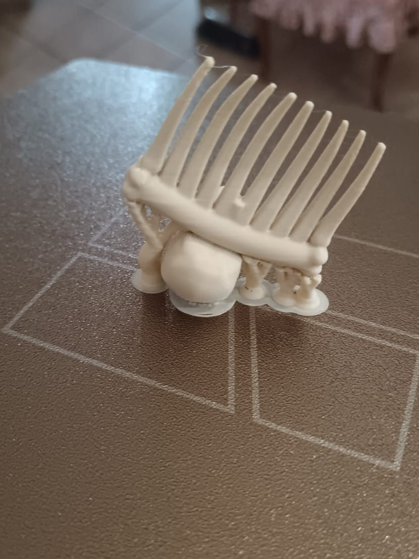 Bones hair comb