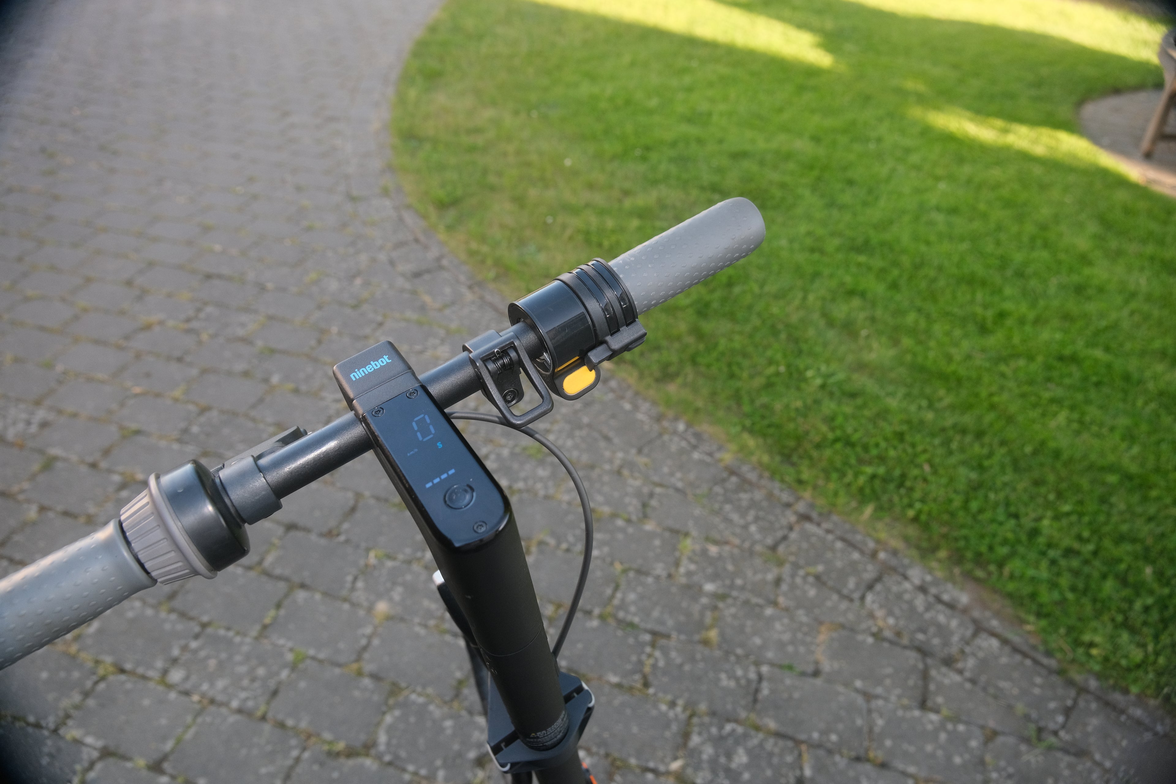 E-Roller Gashebel Halter / Throttle Lock Tempomat