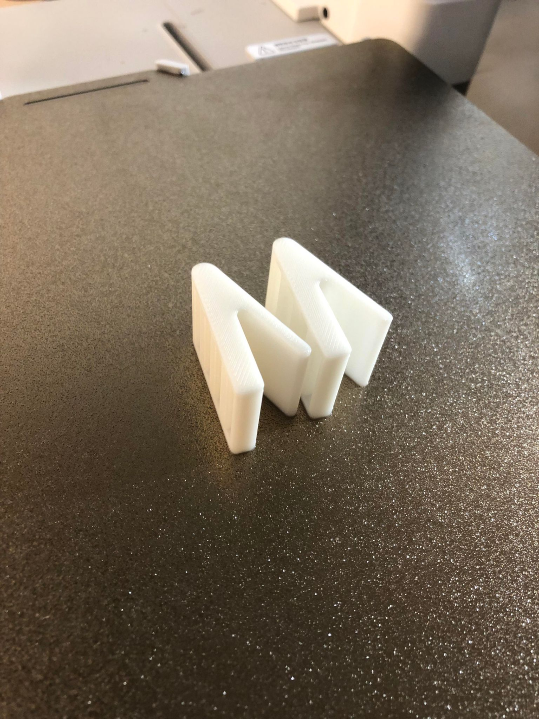 Keyboard angle riser