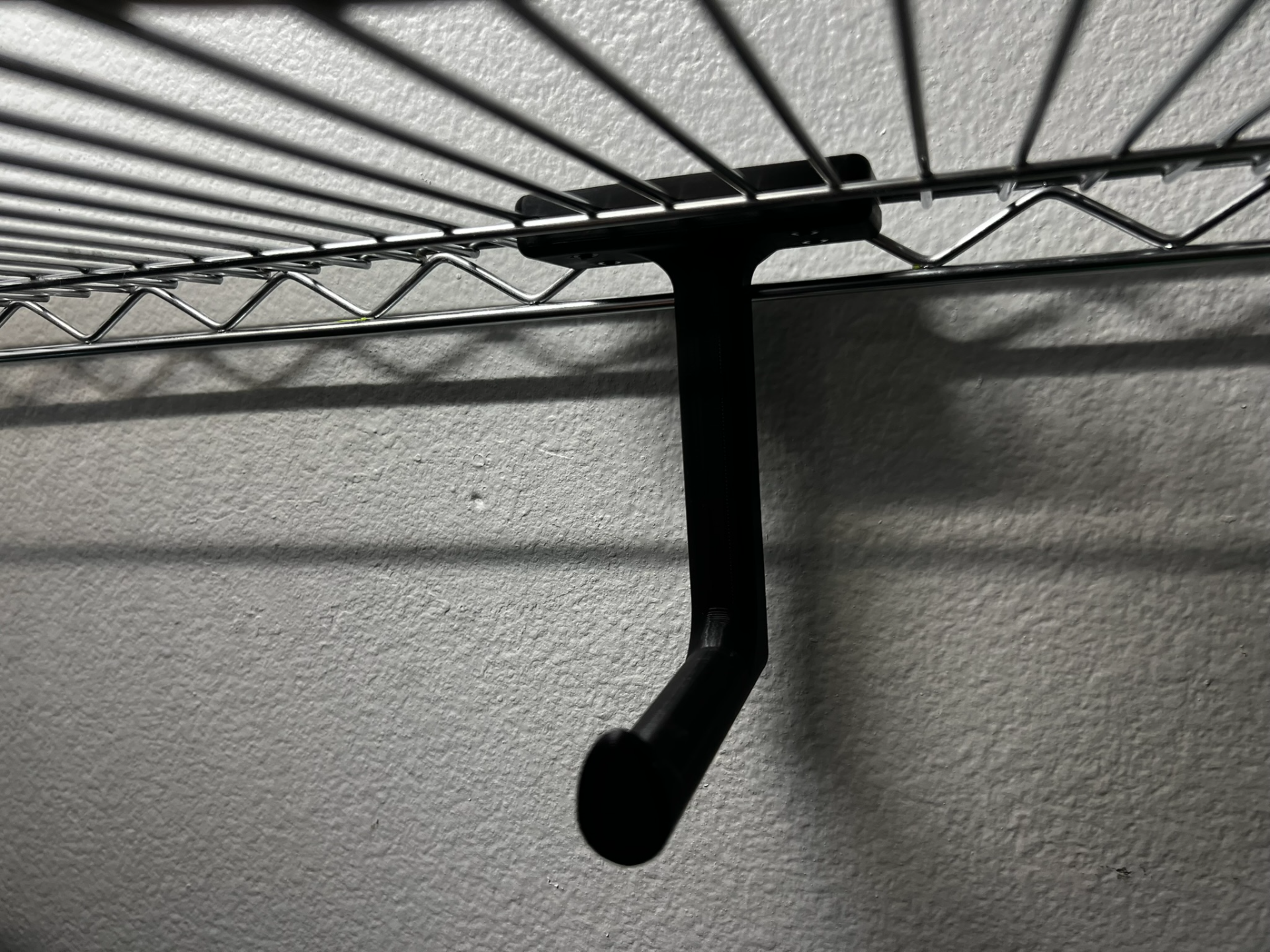 HDX Wire Rack Hanging Spool Holder
