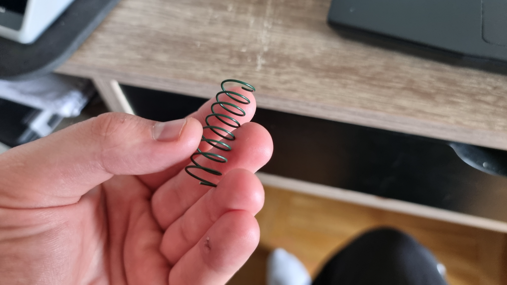 Push Spring Maker