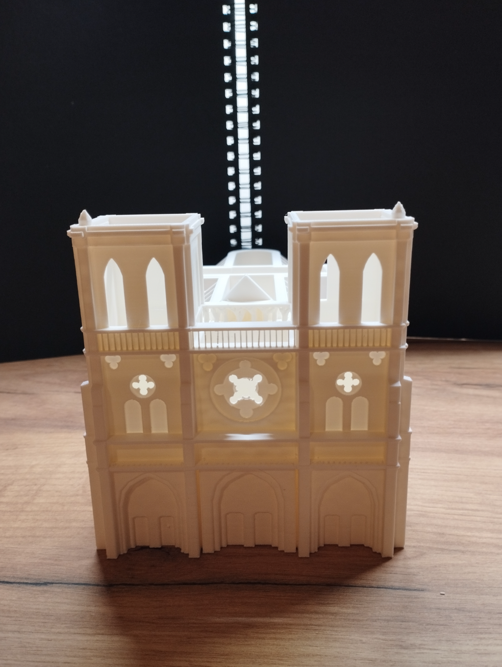 Notre Dame desk organizer