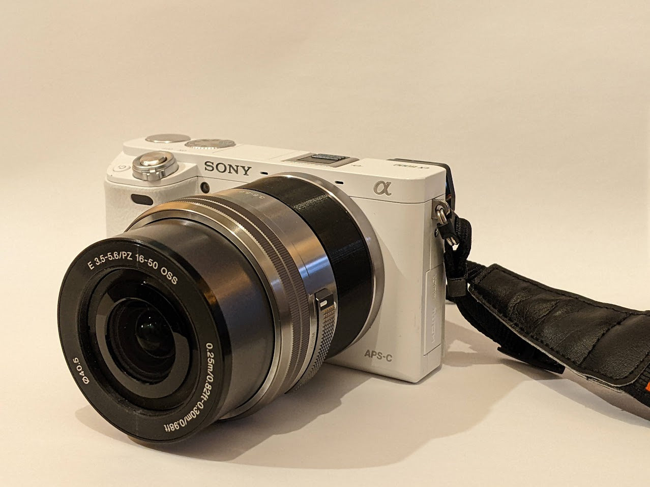 Sony E extension tube 20mm
