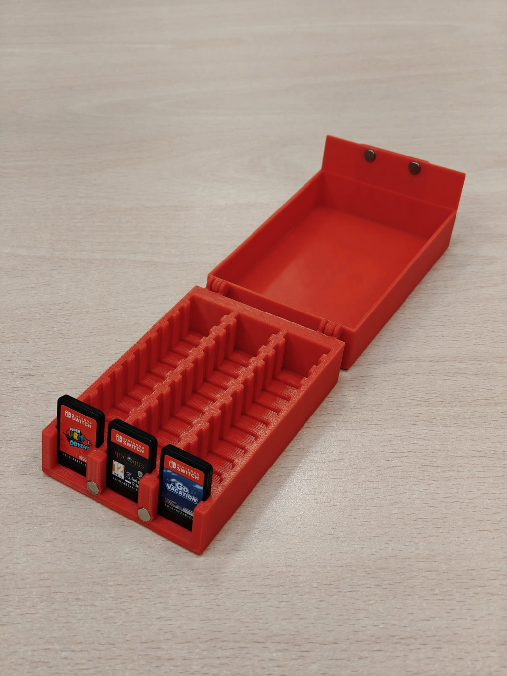 Big Nintendo Switch game box with logo.