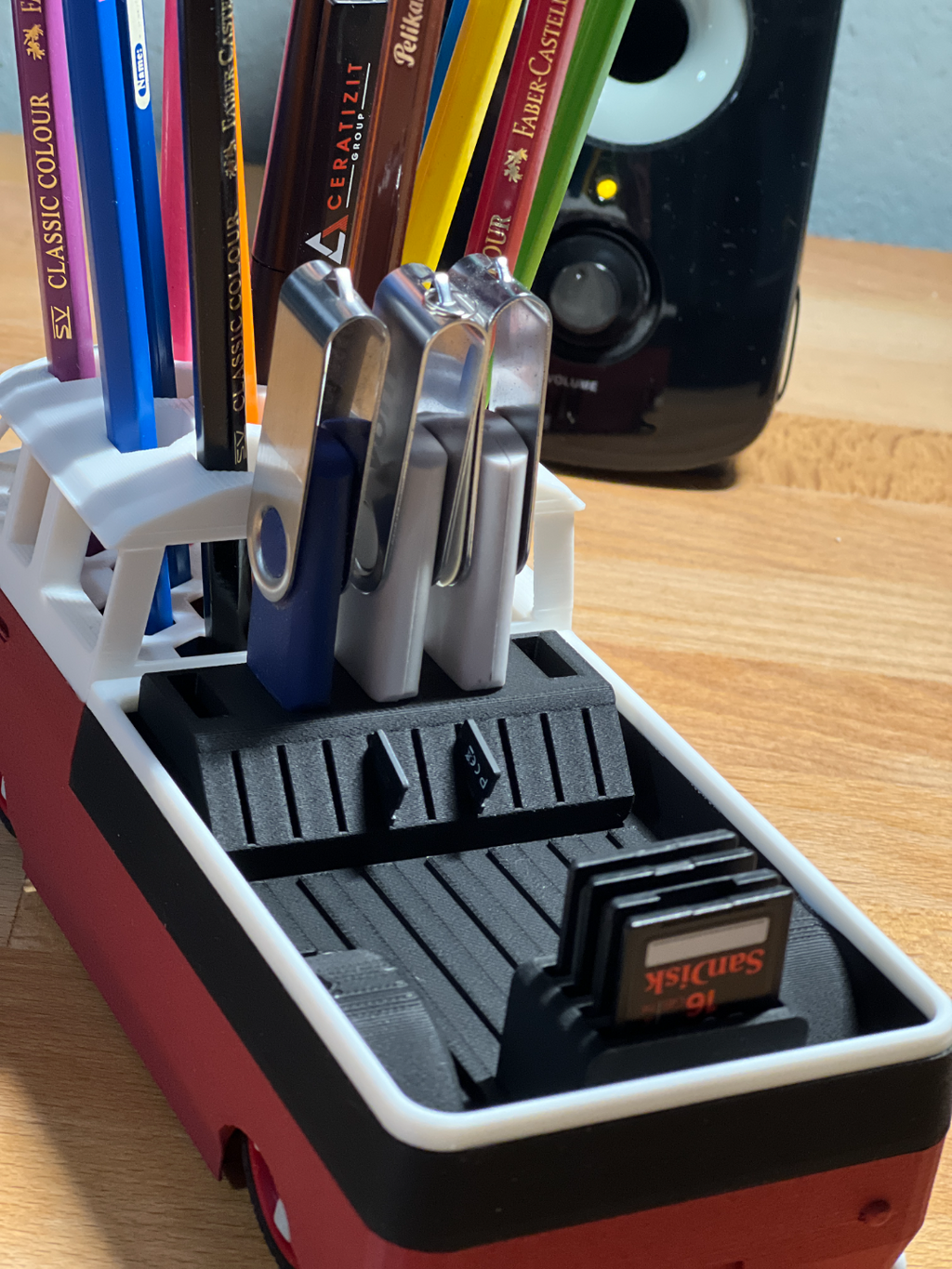 VW T1 Bus Pickup Pen / Desk Organizer USB SD microsd
