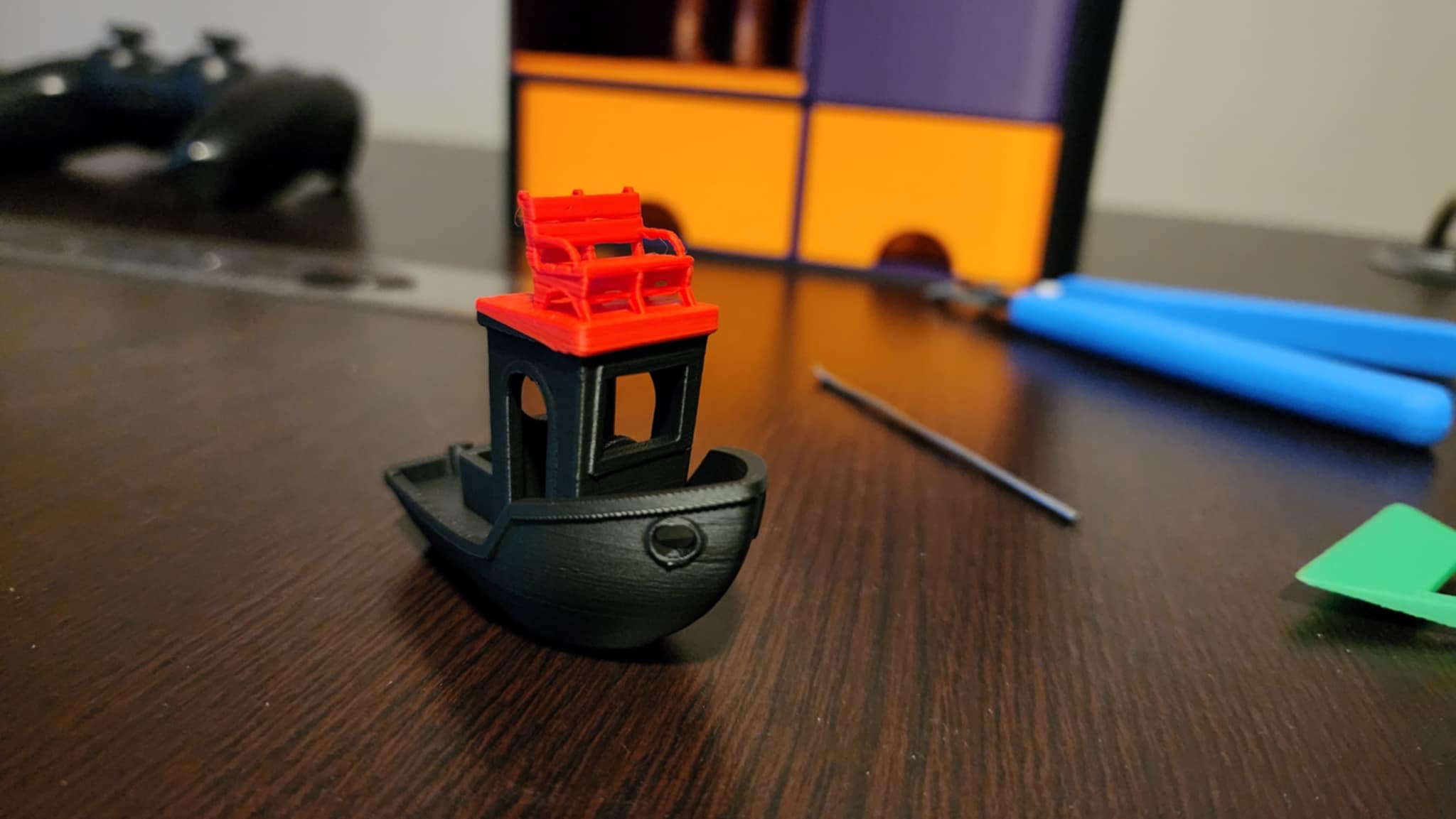 It's a Bench on a Benchy!!