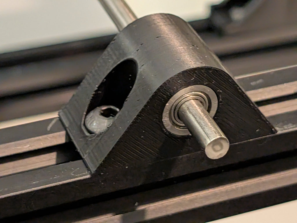 Bearing mount for 2020 aluminium profile